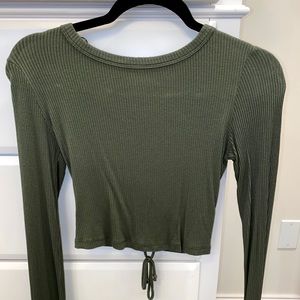 Never worn - Long sleeve crop top w/ laced up back